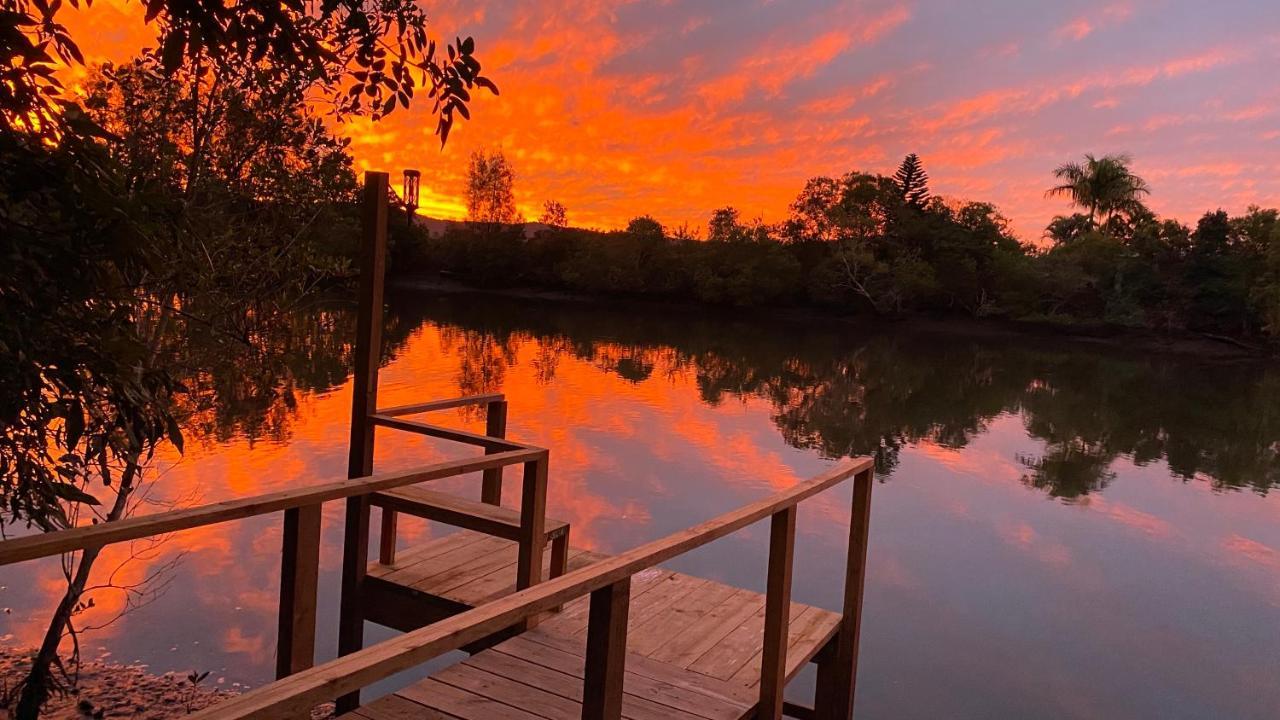Bli Bli House Riverside Retreat Twin Waters Bagian luar foto