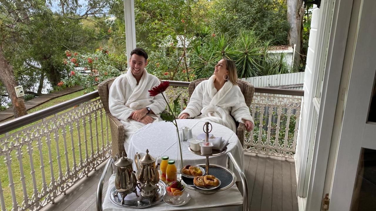 Bli Bli House Riverside Retreat Twin Waters Bagian luar foto