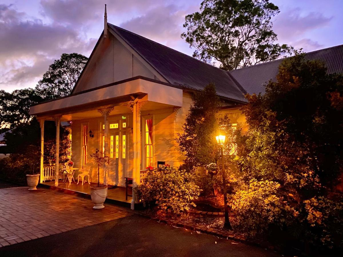 Bli Bli House Riverside Retreat Twin Waters Bagian luar foto