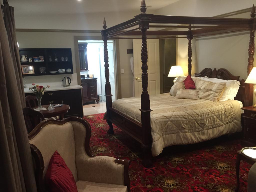 Bli Bli House Riverside Retreat Twin Waters Bagian luar foto