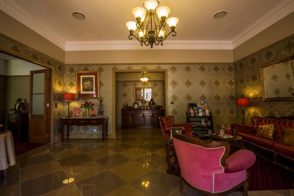 Bli Bli House Riverside Retreat Twin Waters Bagian luar foto
