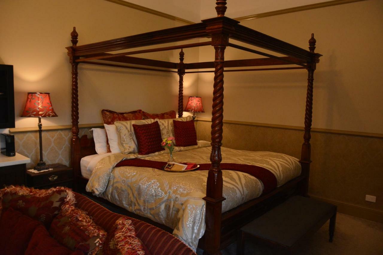 Bli Bli House Riverside Retreat Twin Waters Bagian luar foto